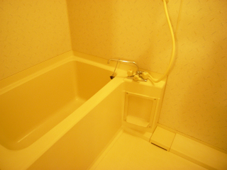 横浜市鶴見区の賃貸アパート　みどりハウス　浴室