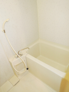 横浜市鶴見区の賃貸マンション　みどりハウス203　浴室