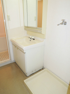横浜市鶴見区の賃貸マンション　マインドハウスオーズ３　１０２号室　洗面室