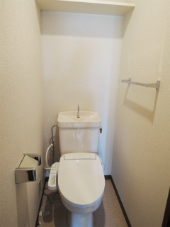 東京都大田区の賃貸マンション　リヴェール大森北　４０１　トイレ