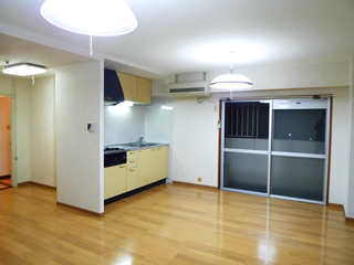 横須賀市の賃貸マンション　ニックハイム三笠公園　１００８号室　室内です