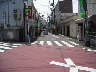 川崎市幸区の賃貸マンション　リバーサイドビレッジ　商店街