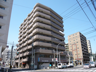 横浜市西区の賃貸マンション　ナイスアーバン横濱駅東館　外観です