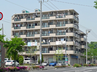 横浜市栄区の賃貸マンション　グランシード田中　外観です