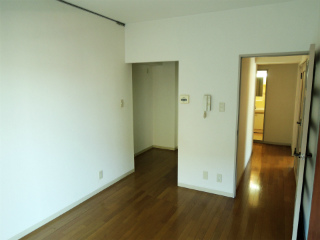 神奈川県横須賀市の賃貸マンション　グラン・ベルデ３０１号室　室内