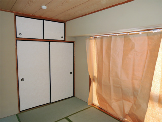 神奈川県横須賀市の賃貸マンション　グラン・ベルデ３０１号室　和室