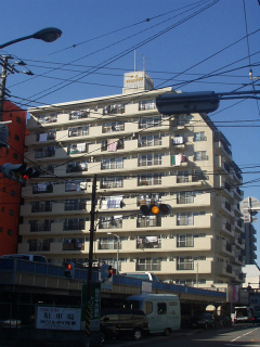 横浜市鶴見区の賃貸マンション　鶴見ダイカンプラザ　外観