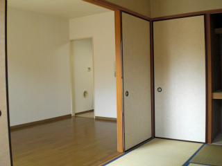 横浜市神奈川区の賃貸マンション　ペイサージュ　１０１号室　室内２