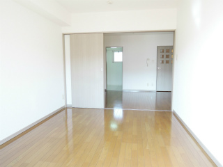 横浜市港北区の賃貸マンション　キクナスプリングス　３０２　洋室