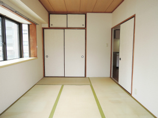 川崎市幸区の賃貸マンション　サウスピアコート　３０４号室　和室