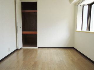 川崎市幸区の賃貸マンション　サウスピアコート　３０４号室　サービスルーム