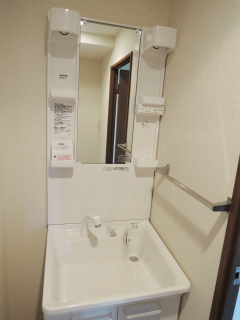 東京都大田区の賃貸マンション　リヴェール大森北　４０１　洗面室