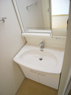 横浜市鶴見区の賃貸マンション　豊岡旭フーガ　Ａ３０５　洗面室
