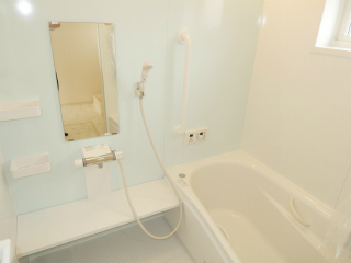 横浜市保土ヶ谷区の賃貸アパート　メゾネットＳ　１０１　浴室