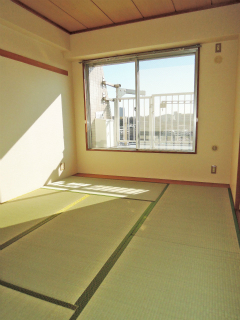 横浜市神奈川区の賃貸マンション　 「駒形エクセルⅡ」４０２号室　和室