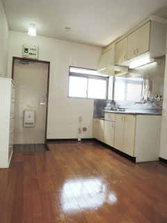 横浜市神奈川区の賃貸アパート　グリーンハイツマツモト　201号室　フローリング