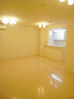 川崎市麻生区の賃貸マンション　ノブレス新百合ヶ丘フォレストハウス　８１２号室　LDK２