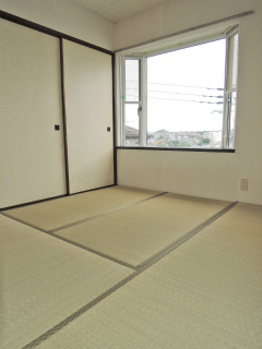 横浜市鶴見区の賃貸マンション　ＫＣＫハイムⅢ　２０３号室　和室