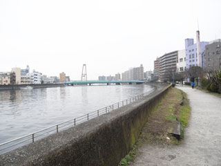 横浜市鶴見区の賃貸マンション　リオベルデ弐番館　鶴見川