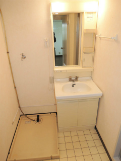 横浜市鶴見区の賃貸マンション　グリーンハイツ平安　２０１　洗面室
