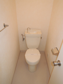 横浜市鶴見区の賃貸マンション　グリーンハイツ平安　２０１　トイレ