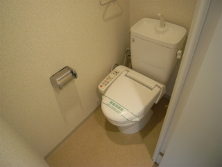 横浜市鶴見区の賃貸マンション　豊岡旭フーガＡ３０５号室　トイレ