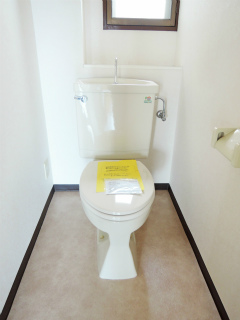 横浜市鶴見区の賃貸マンション　セレノ北寺尾　４０３号室　トイレ