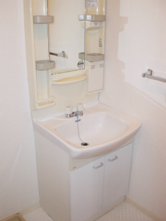 川崎市幸区の賃貸マンション　コモド南加瀬　２０１　洗面室