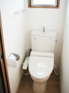 川崎市中原区の賃貸マンション　ルースト　トイレです