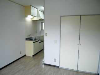横浜市鶴見区の賃貸アパート　メゾンオオヤマB　２０３号室　室内２