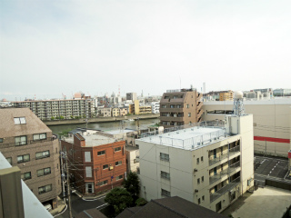 横浜市鶴見区の賃貸マンション　スカイ６１　７０３号室　眺望