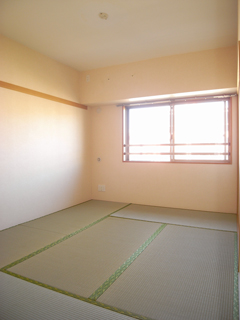 横浜市鶴見区の賃貸マンション　スカイ６１　和室です　