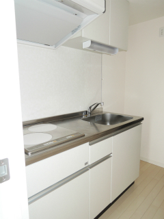 横浜市南区の賃貸マンション　アイボリーコート　705号室　キッチンです