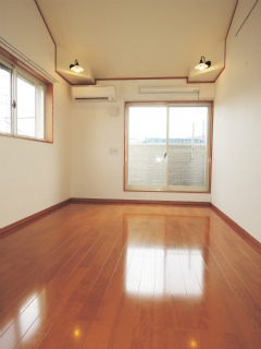 横浜市鶴見区の賃貸アパート　そらまめハウス　２０１号室　室内２