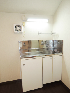 横浜市鶴見区の賃貸アパート　テラスウイング　２０７号室　キッチン