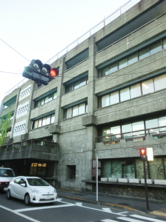 東京都世田谷区の賃貸マンション　シャトーポレール若林　区役所