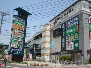 川崎市幸区の賃貸マンション　加賀見ビル　２０１号室　ショッピングモール