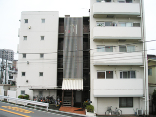 東急東横線　新丸子駅の賃貸マンション　多摩川サマリヤマンション　外観です